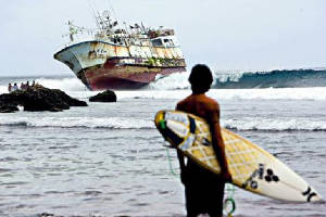 indo_surf_wideweb__470x3130-1.jpg